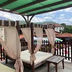 Комплекс Родопски Рай, Complex Rodopski Rai 招待所 *